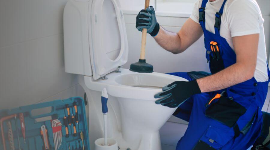 sewer line plumber in Hampton Falls, NH